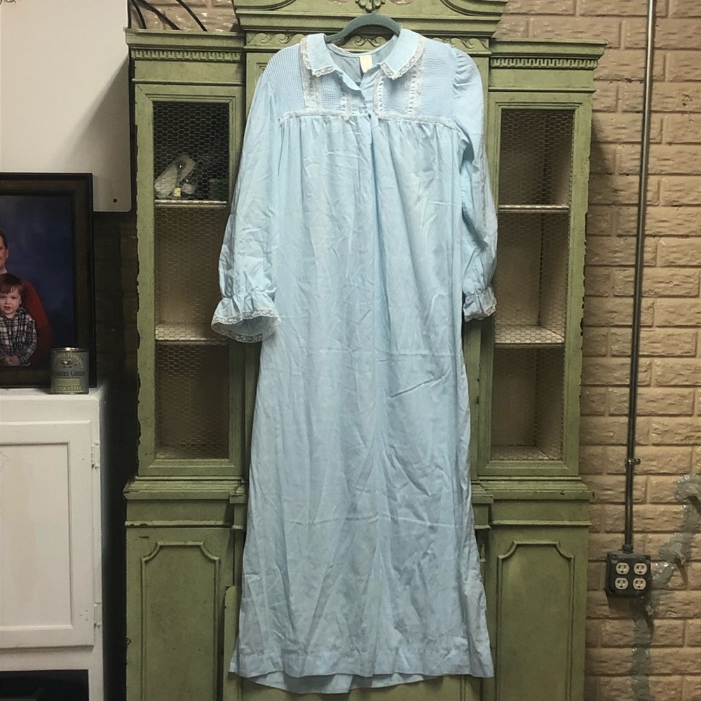 Vintage Barbizon Nightgown